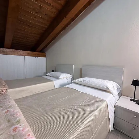 La Dimora Certosina 招待所 帕杜拉